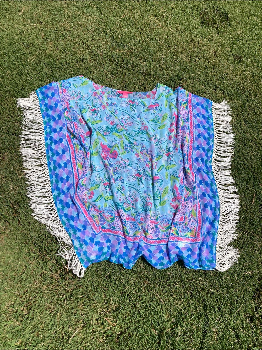 Lilly Pulitzer Ginette Cover Up in Bali Blue